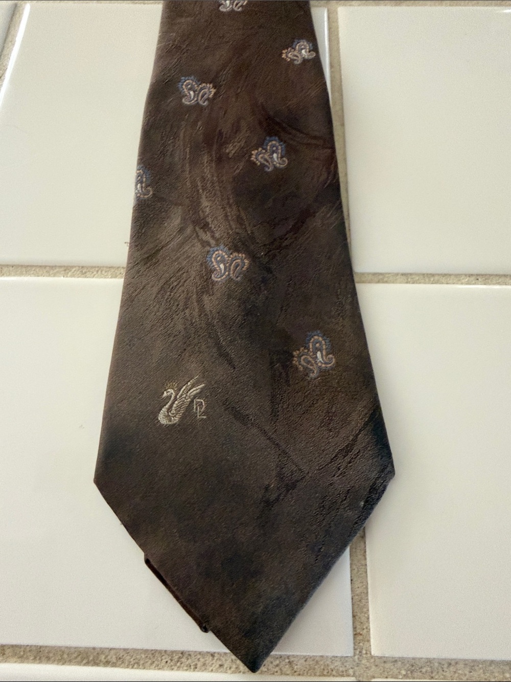 Don Loper Beverly Hills Vintage Italian Silk Necktie